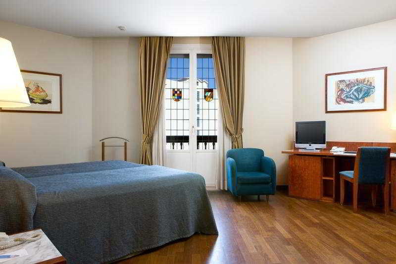 Avani Alonso Martinez Madrid Hotel Pokoj fotografie